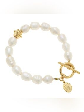 White Freshwater Pearl Toggle Bracelet